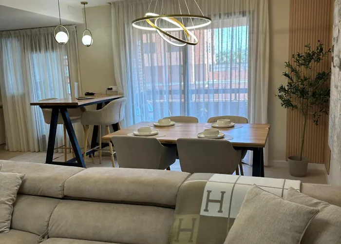 公寓 Oslo Flat By Courtoisie N8 阿利坎特